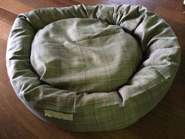 Bild3: Der Bezug ist aus 100% Leinen in der Farbe Scotch