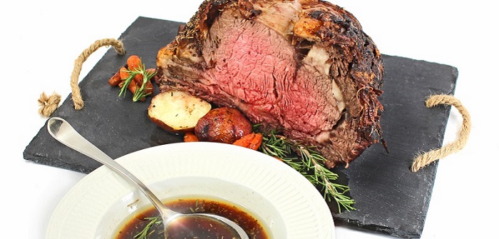 Fleischsaftgarung für Premium-Trockenfutter Fleischsaftgarung für Premium-Trockenfutter (Foto: shutterstock.com / Valentina Razumova)