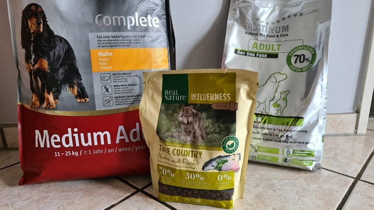 Hundefutter Test 2021: SELECT GOLD, REAL NATURE und