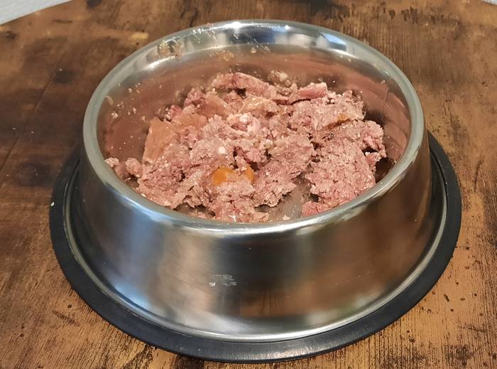 GranataPet Liebling`s Mahlzeit Kalb & Kaninchen im Test